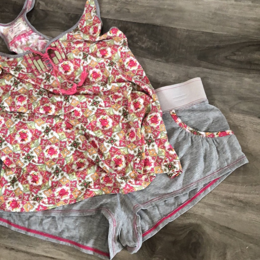 FREE PEOPLE ๐ธ Boho Lounge Set - Picture 3 of 13
